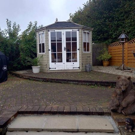 Self Contained Garden Annexe In Bodmin Apartment Exterior photo